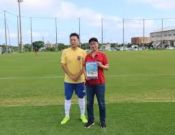 库里今日命中2记三分，离4000三分纪录还差43记